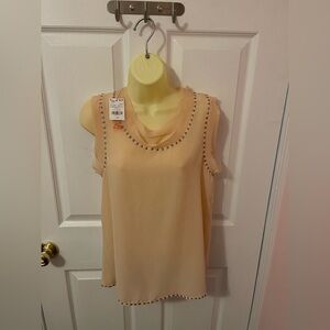 MNG Casual Sleeveless Blouse